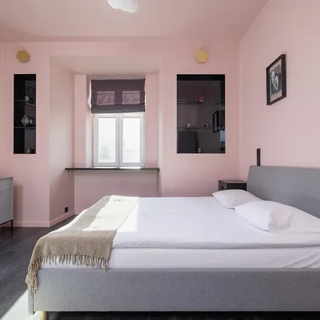 In Cracow Center With Air Conditioning, Desk And Balcony By Renters